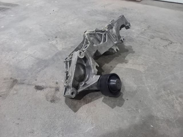 bontott RENAULT MASTER Generátor Tartó Bak